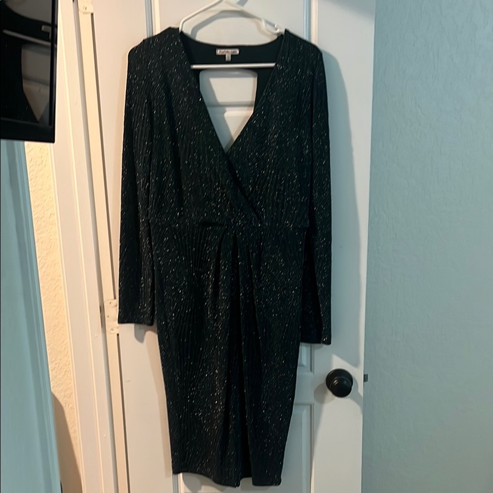 Green Sparkling Dress